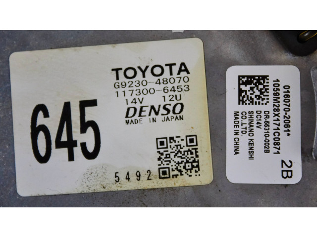 Вентилятор печки    g923048070   Toyota RAV 4 (XA40)