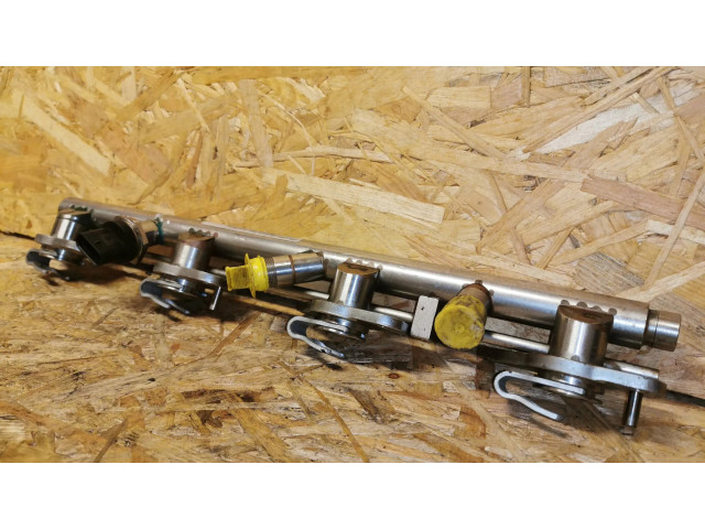 Vstřikovací lišta A2780703495, 1204400105140   Mercedes-Benz ML AMG W166  pro benzínový motor 5.5 157. 982 
