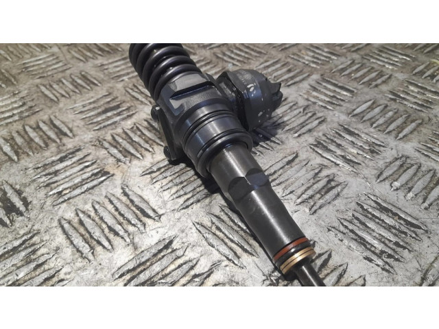 Форсунка 038130073AJ, 0414270037    Volkswagen PASSAT B5.5 для дизельного двигателя  1.9