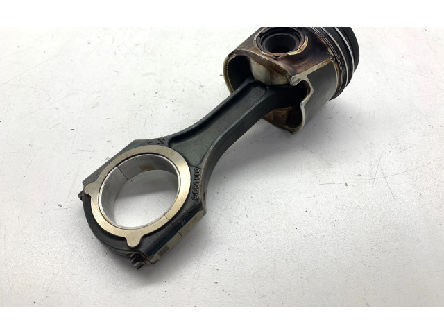 Píst A6510300117, 140240009625   Mercedes-Benz E W212    651.924 