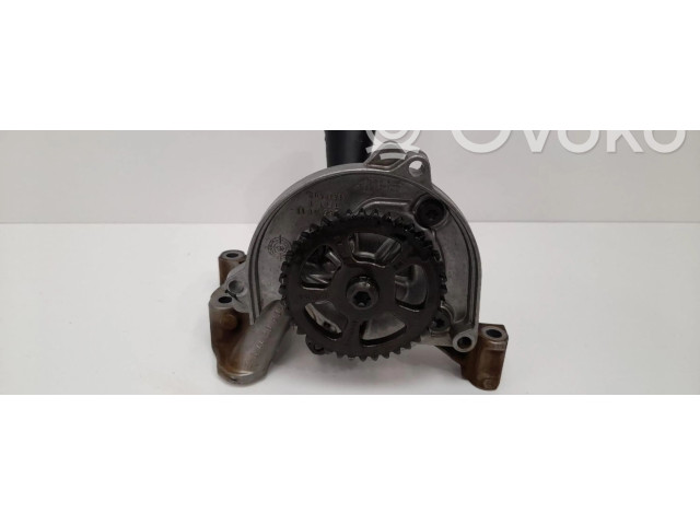 Масляный насос   03F115105C  Seat Leon (1P) 