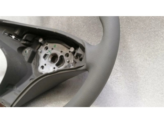 Volant Mercedes-Benz SL R230 2009 A2304602718  