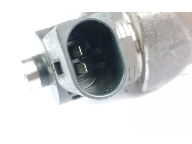 Vstřikovač 0445110473, 04L130277AD   Volkswagen Touran III    DGDA 