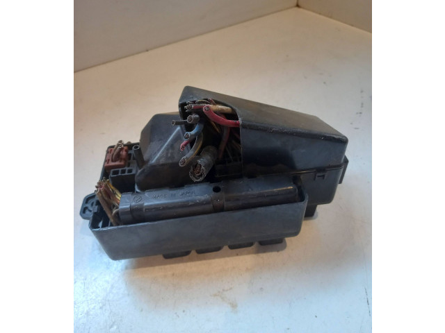   Pojistková skříňka 0567008480   Subaru Legacy 1996
