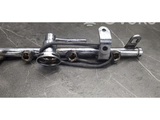 Vstřikovací lišta 04891337AB   Mini One - Cooper R50 - 53     