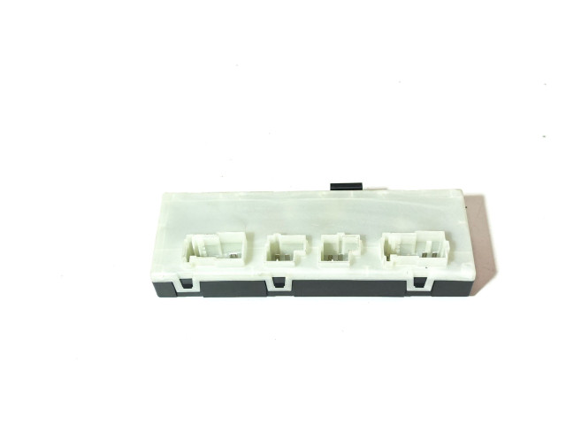 Блок подушек безопасности 61357496727, 6135749672701   BMW 5 G30 G31