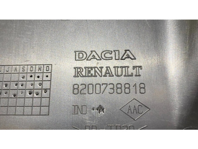   Pojistková skříňka 8200738818   Dacia Sandero 2009