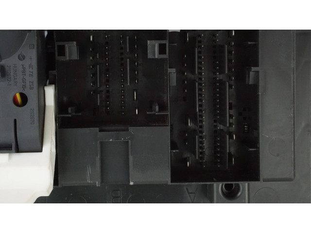 Блок комфорта 6C0937090E   Skoda Fabia Mk3 (NJ)   