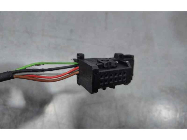 Zpětné zrcátko  BMW 5 E39 2000  51168266604, ROZADO  