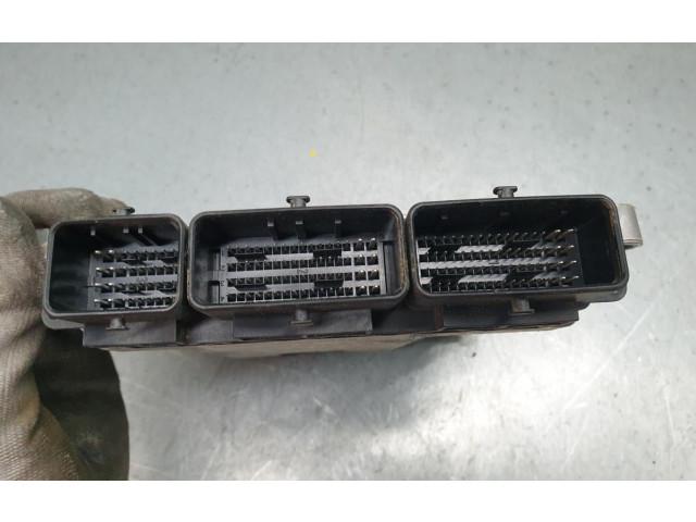 Řídící jednotka 0281019147, 237102213R   Dacia Lodgy 2014