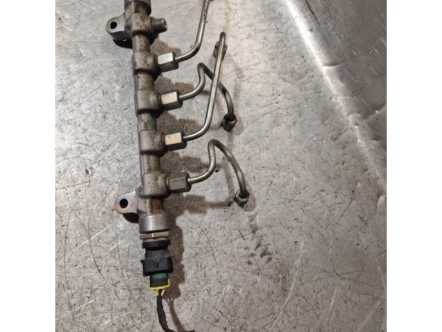 Vstřikovací lišta 314002A420, 848504   Hyundai i30  pro naftový motor 1.6  