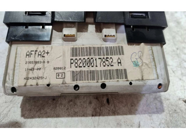 Дисплей    8200017852   Renault Safrane
