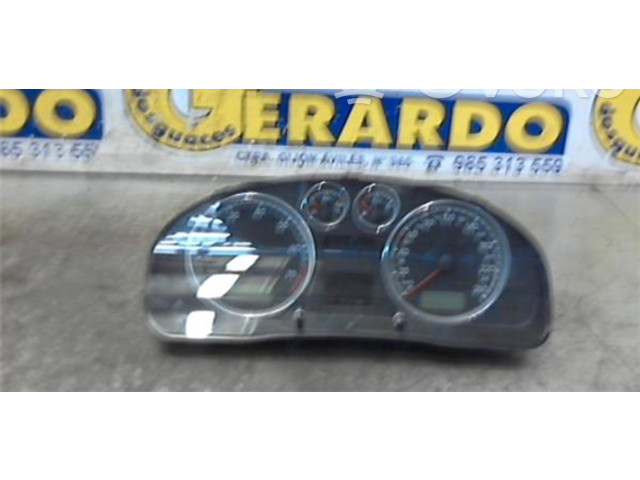Панель приборов 3B0920826, 3B0920826   Volkswagen Passat Alltrack       