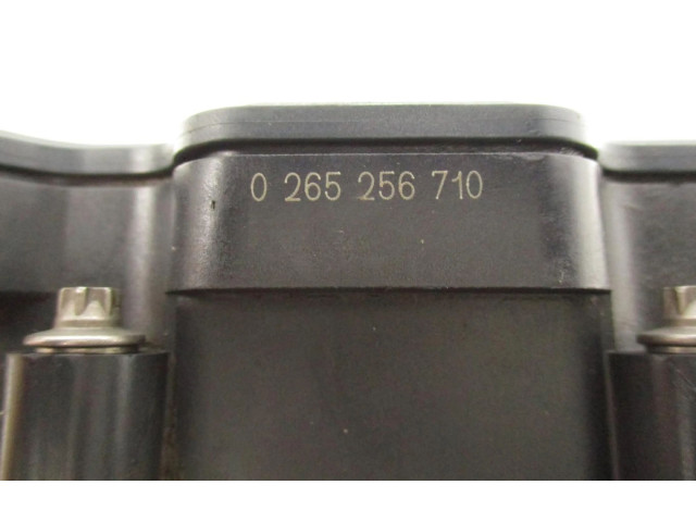 Jednotka ABS 476603249R   Renault Sandero I 2018