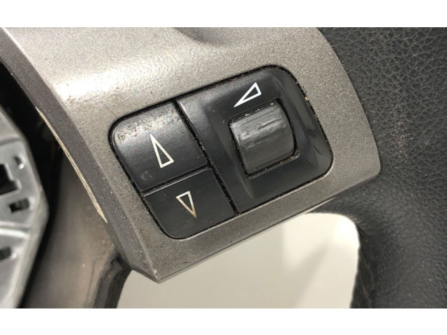 Vstřikovací lišta 13208853   Opel Vectra C     
