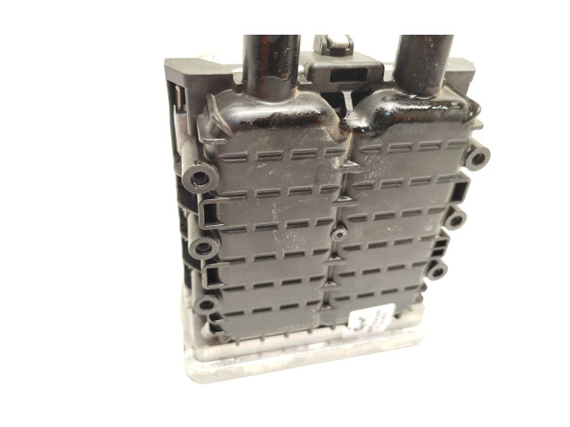 Блок управления 8889062666, P32260305   Lynk & co 01