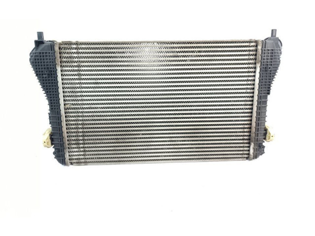 Интеркулер  3C0145805AM   Volkswagen Tiguan 