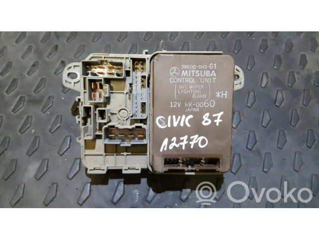 Блок предохранителей  38600SH3G1, 38600-SH3-G1   Honda Civic    