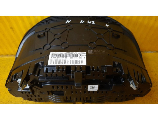 Přístrojová deska  Mercedes-Benz C W205 2016 A2059008729  