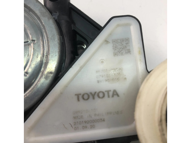 Моторчик дворников 8570102090    Toyota Corolla E210 E21