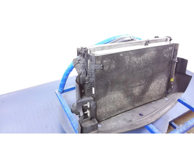 Рулевая рейка  Радиатор охлаждающей жидкости 051129713   Audi 80 90 B3 1986 - 1991 года