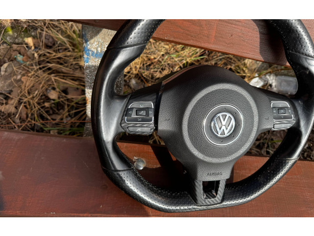 Volant Volkswagen Scirocco 2013   