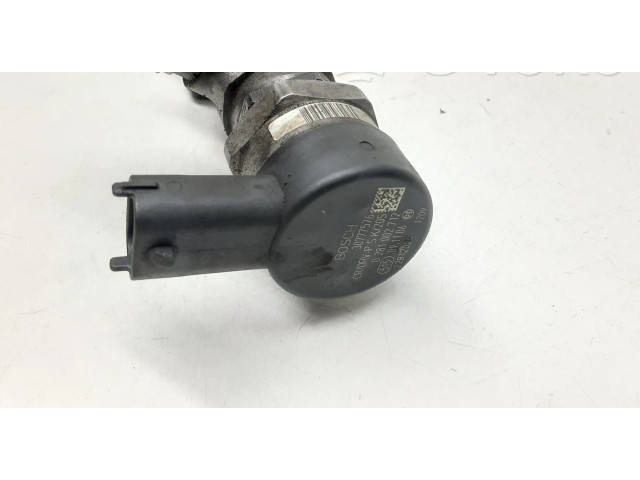 Vstřikovací lišta 0281002712, 30777576   Volvo S80    D5244T4 