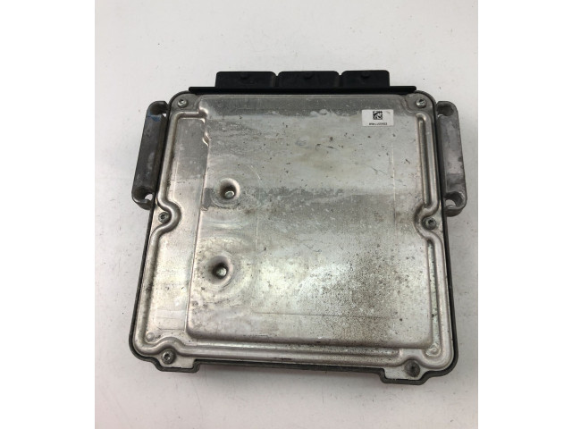 Řídící jednotka 23710JD78B, 0281013855   Nissan Qashqai 2009