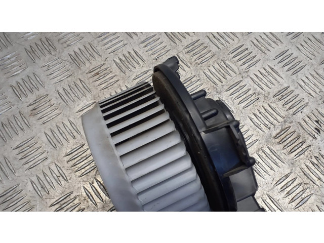 Вентилятор печки    2727000301   Daihatsu Terios