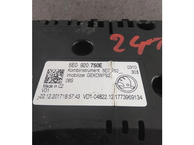 Přístrojová deska  Skoda Octavia Mk3 (5E) 2018 5E0920750E, 5E0920750E  