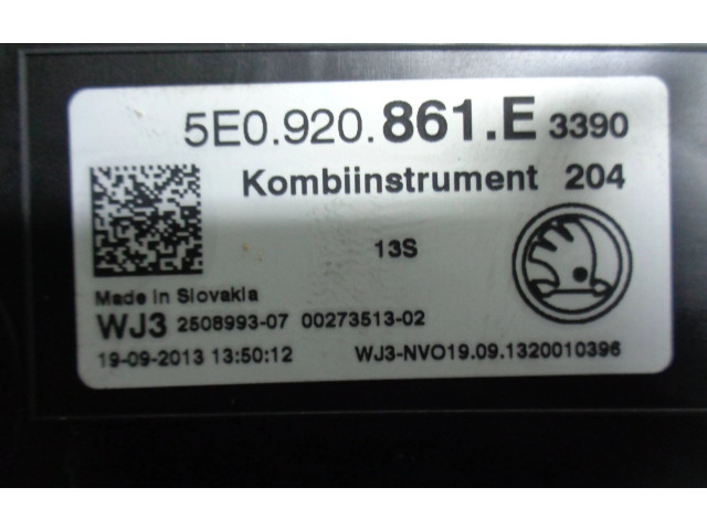 Přístrojová deska  Skoda Octavia Mk3 (5E) 2014 5E0920861E, 5E0920861E  
