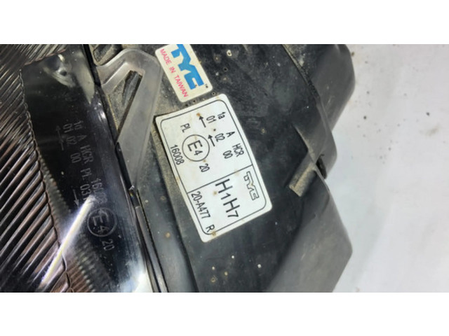 Přední světlo  20A477   Ford Focus C-MAX 2006