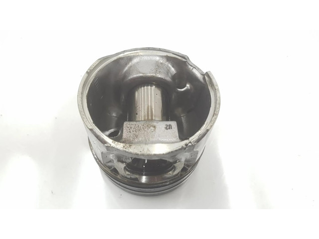 Píst 0628V1, 1151CB   Citroen C4 I  pro naftový motor 1.6  
