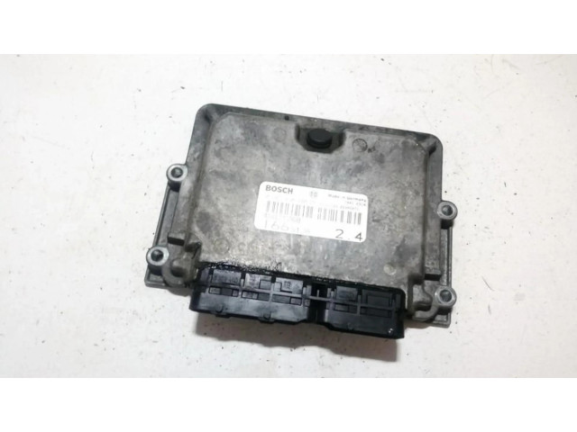 Řídící jednotka 46821768   Alfa Romeo 166 2002