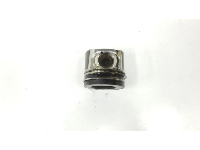 Píst 0603C0, 2222DL   Citroen C4 II  pro naftový motor 1.6  