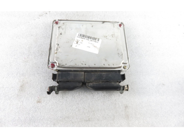 Блок управления двигателя 0261204898, 8N0906018A   Audi TT Mk1