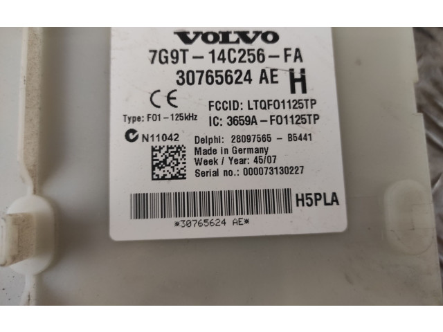   Pojistková skříňka 7G9T14C256FA, 7G9T14C256FA   Volvo V70 2008