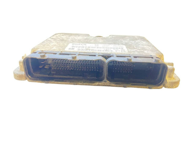 Блок управления двигателя 24417167, 0281010267   Opel Astra G