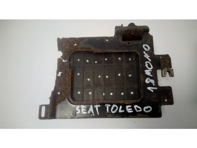 Блок управления двигателя 443907403G, 0280000739   Seat Toledo I (1L)