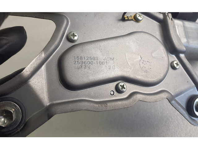 Двигатель стеклоочистителя заднего стекла 15812563, 0521003091   Hummer H3