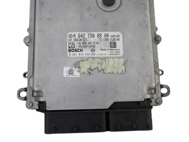 Řídící jednotka A6421508900, 0281016656   Mercedes-Benz E W212 2011