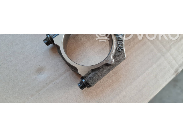 Píst 06KAQ   Audi A4 S4 B9 8W    DLVB DLV 