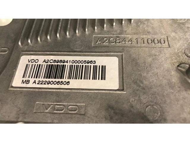 Přístrojová deska  Mercedes-Benz S W222 2014 A2229006506, 2229006506  