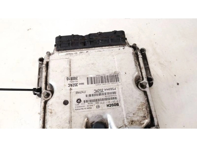 Řídící jednotka p56044352ac, 0281011278   Jeep Liberty 2004