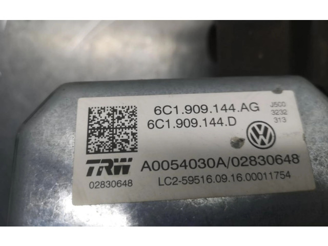 Руль Skoda Fabia Mk3 (NJ)  2015 - 2021 года 6C1909144AG      
