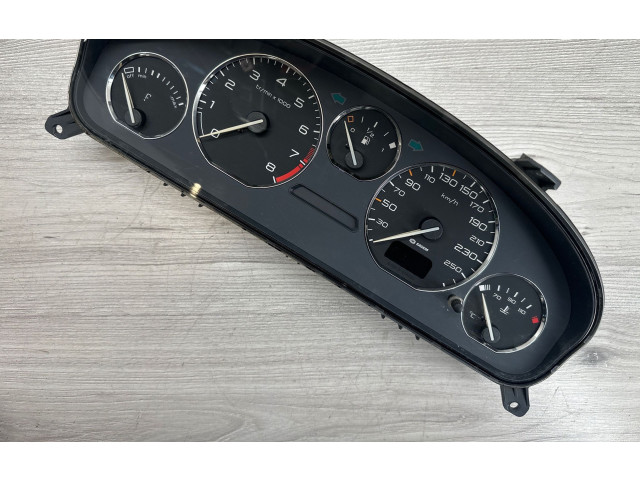 Přístrojová deska  Peugeot 406 1998 215747095  