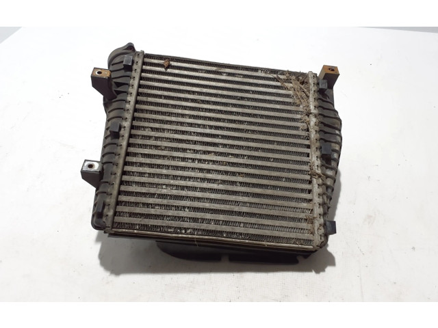 Интеркулер  7L6145804A   Volkswagen Touareg II 