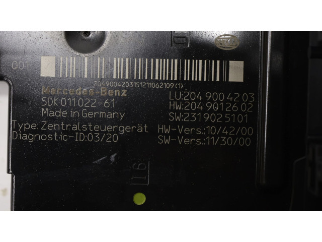 Přístrojová deska  Mercedes-Benz GLK (X204) 2012 2049004203  