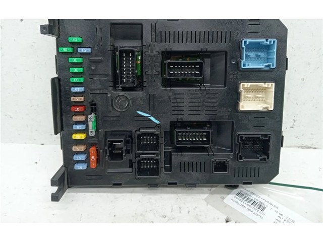 Ящик предохранителей (комплект)  9663510280, 0090012   Citroen C6 