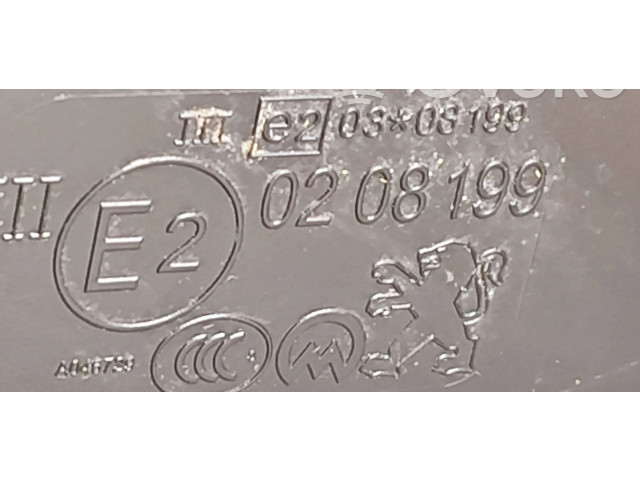 Zpětné zrcátko  Peugeot 5008 2013  E20208199, E230308199  